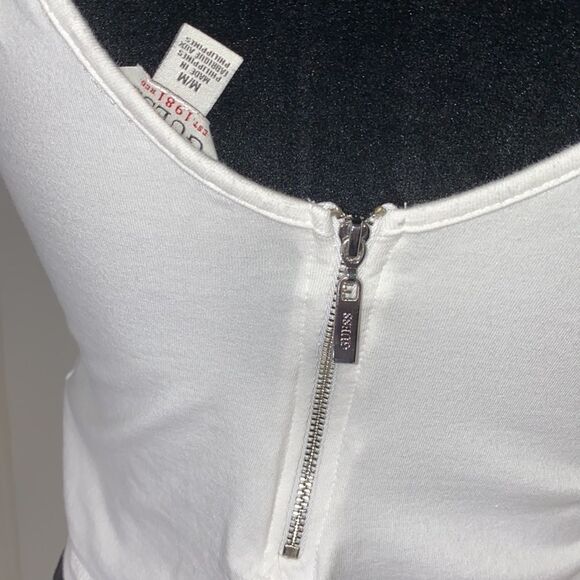 #173 GUESS CROP TOP - Picture 3 of 4